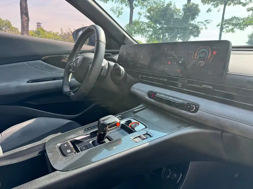 GAC Motor Shadow Leopard — фото 13