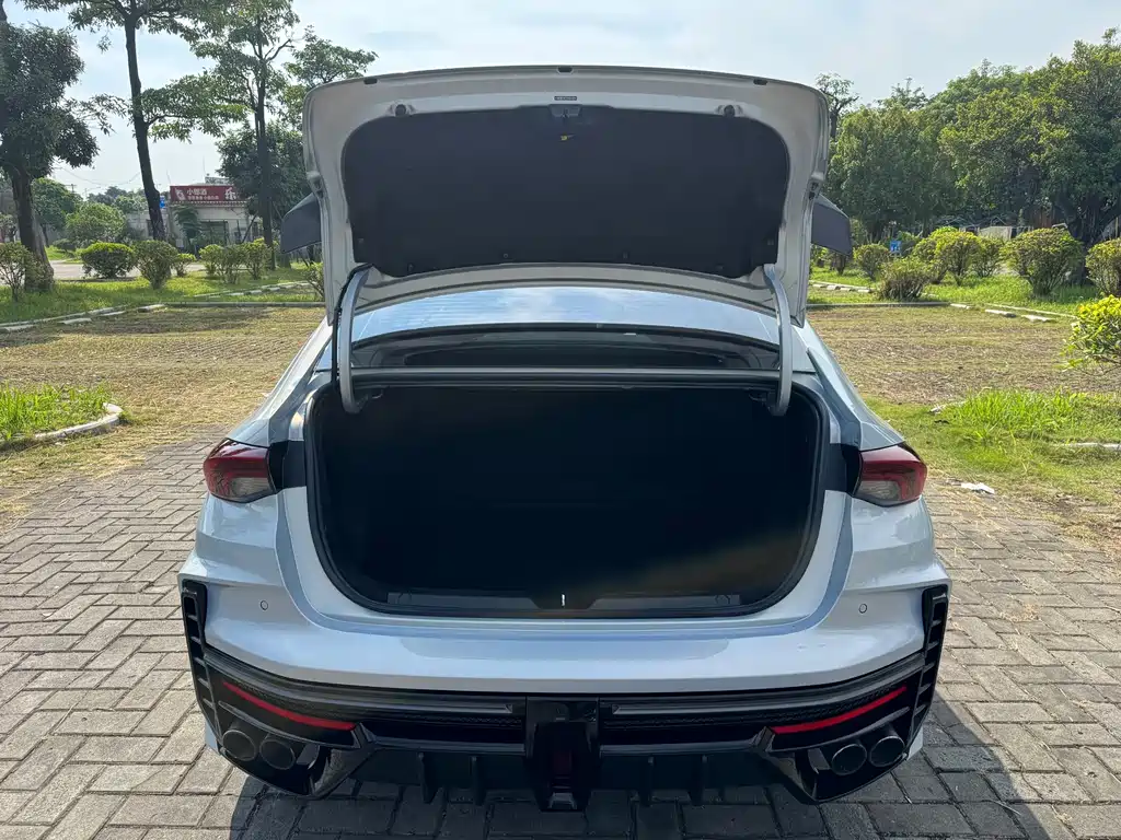 GAC Motor Shadow Leopard — фото 17