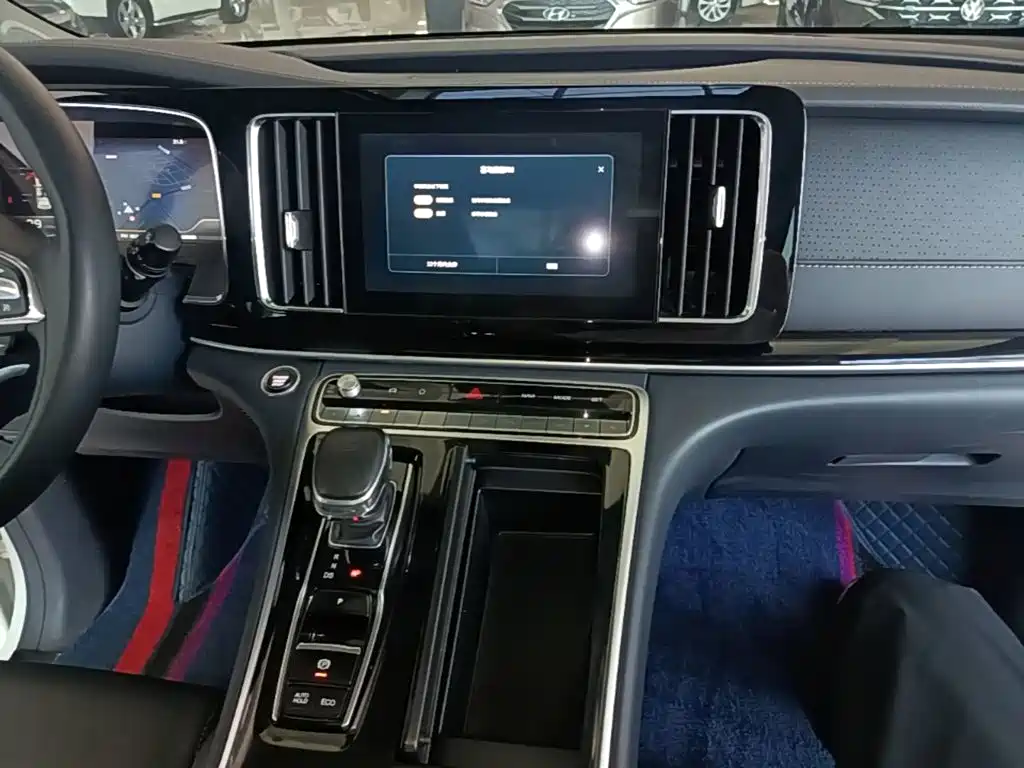 GAC Motor Trumpchi M8 — фото 13