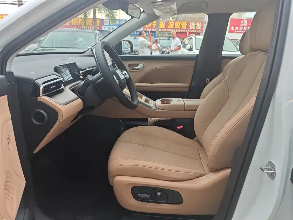GAC Motor Trumpchi GS4 — фото 4