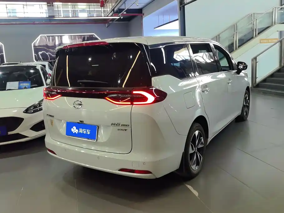 GAC Motor Trumpchi M6 — фото 3