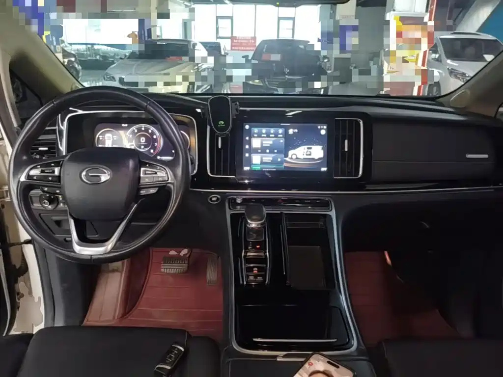 GAC Motor Trumpchi M8 — фото 10
