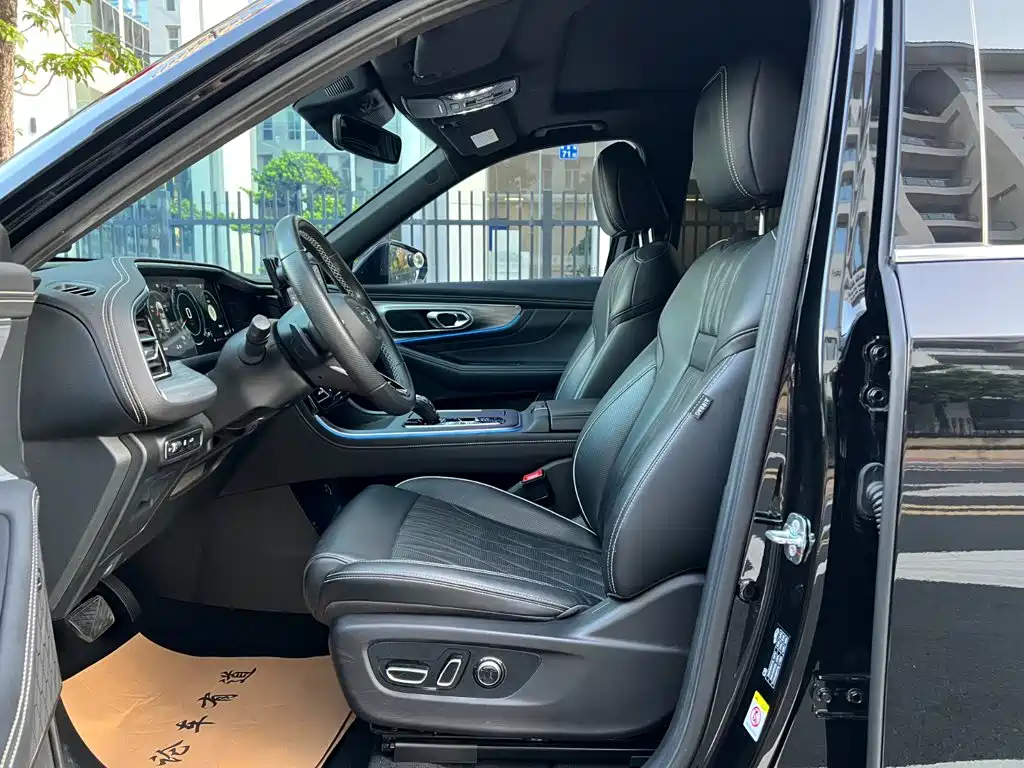 GAC Motor Trumpchi GS8 — фото 3