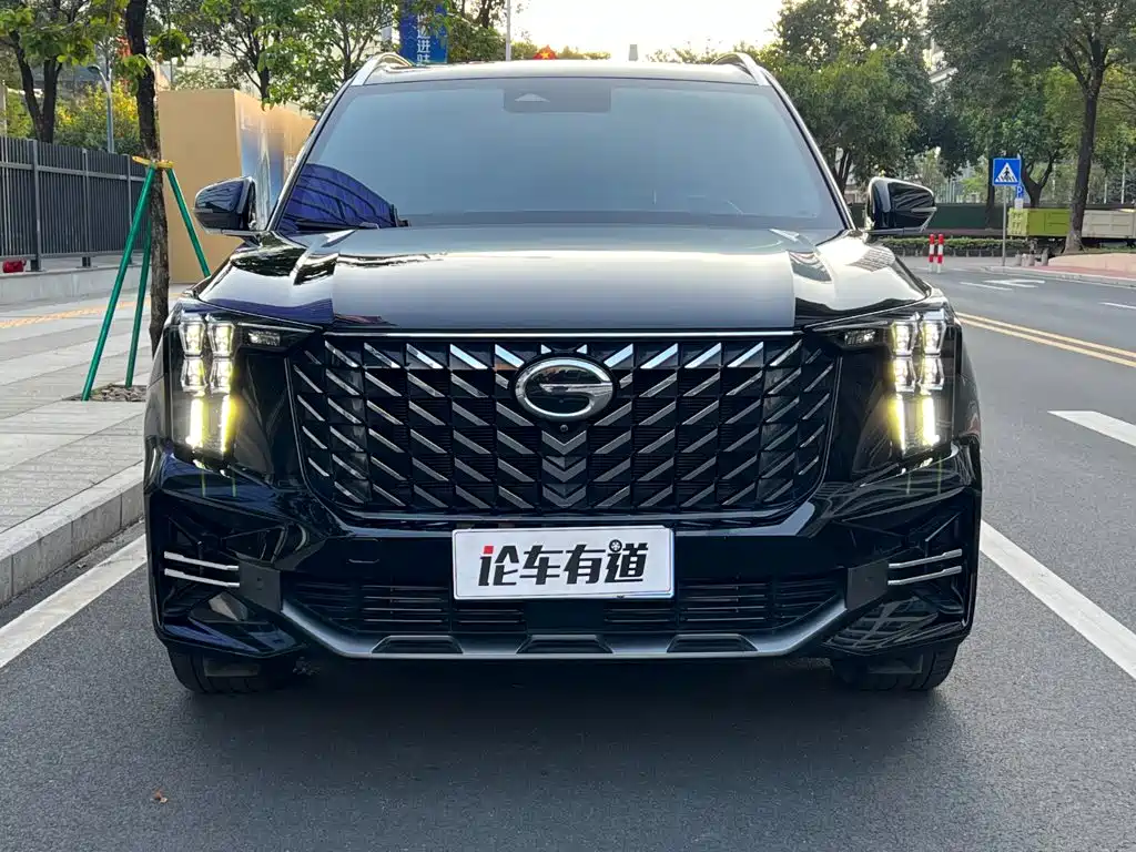 GAC Motor Trumpchi GS8 — фото 25