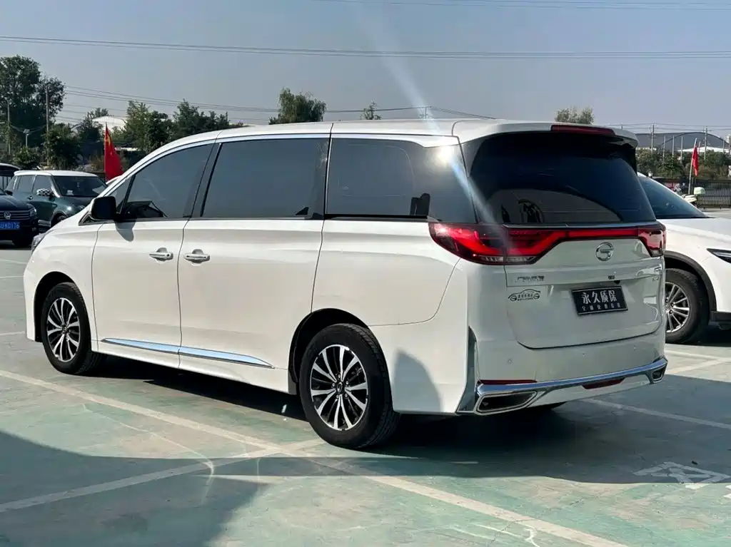 GAC Motor Trumpchi M8 — фото 5