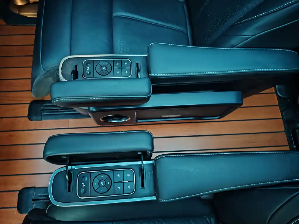 GAC Motor Trumpchi M8 — фото 8