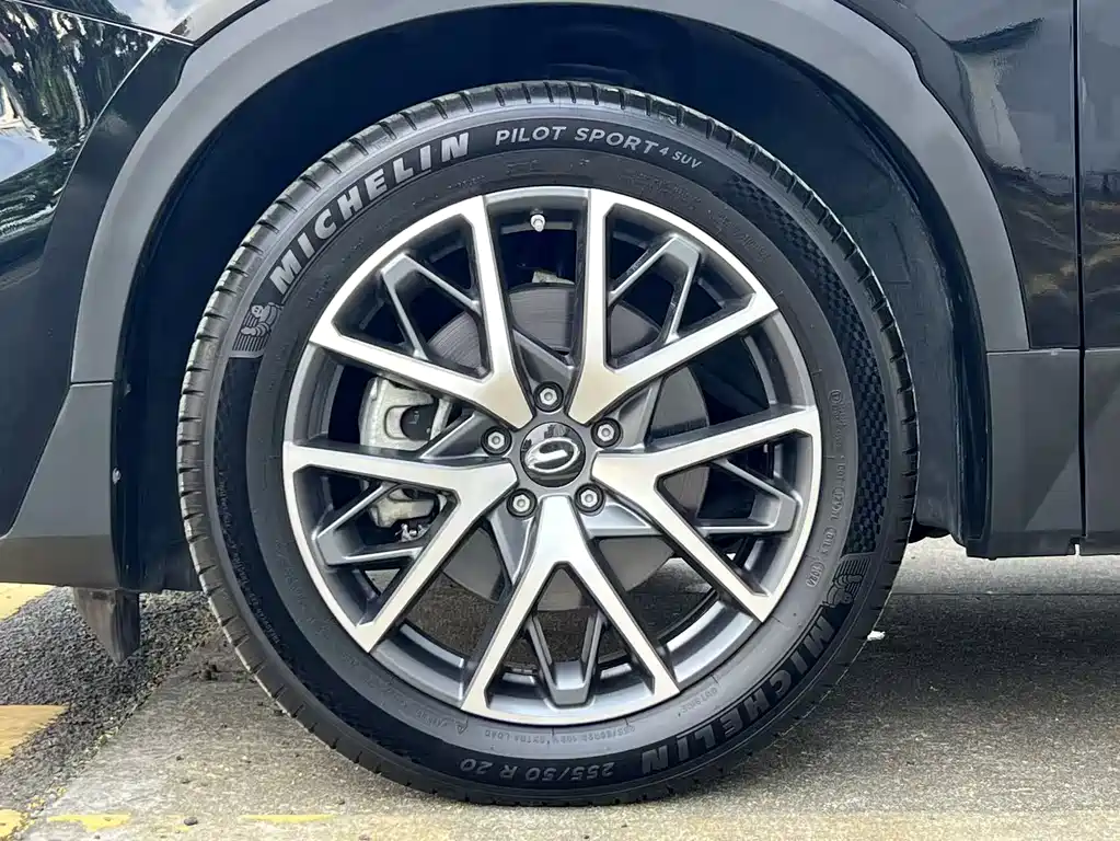 GAC Motor Trumpchi GS8 — фото 9