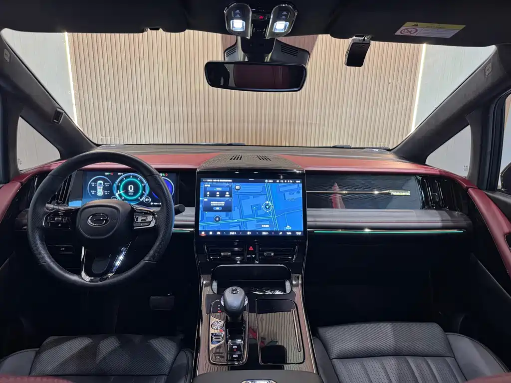 GAC Motor Trumpchi M8 — фото 9
