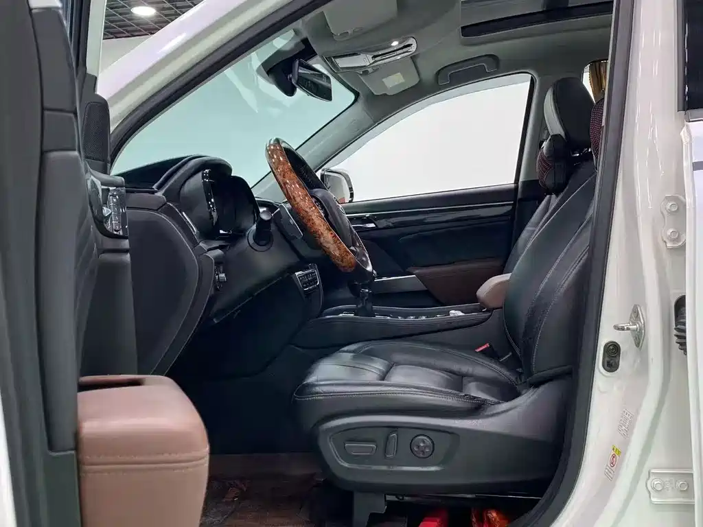 GAC Motor Trumpchi GS7 — фото 4