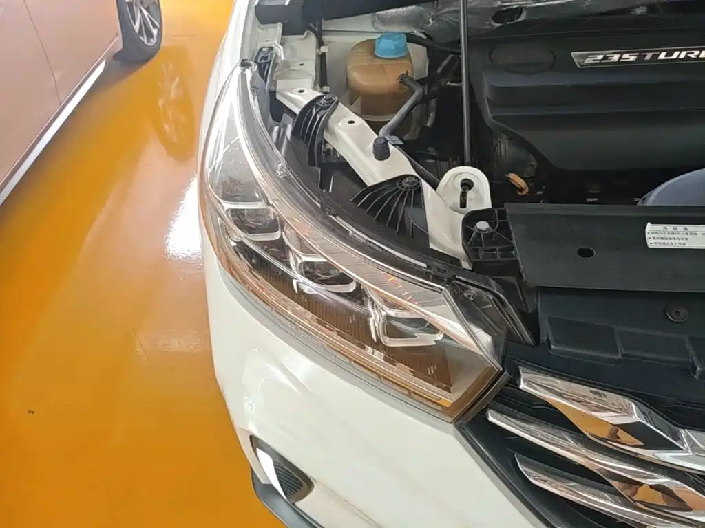 GAC Motor Trumpchi GS4 — фото 11