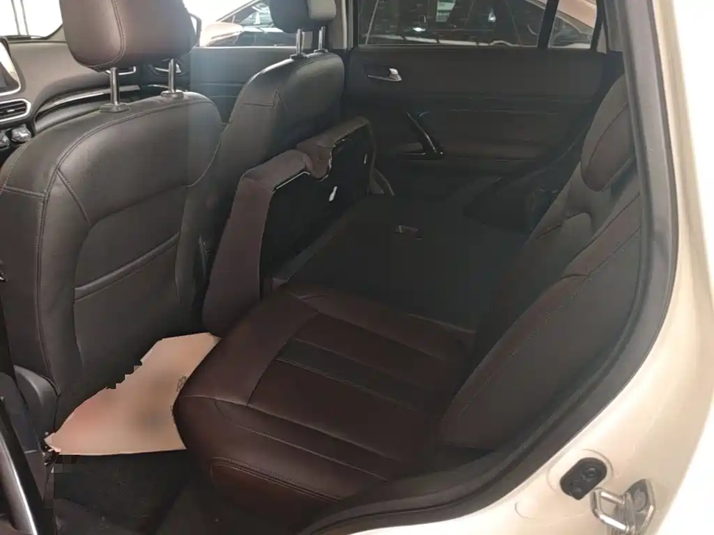 GAC Motor Trumpchi GS4 — фото 22