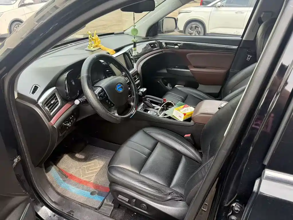 GAC Motor Trumpchi GS8 — фото 6