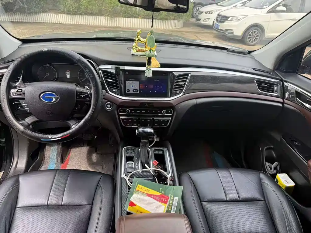 GAC Motor Trumpchi GS8 — фото 8
