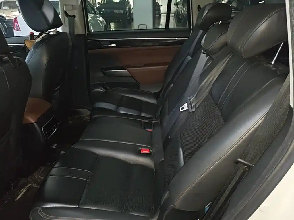 GAC Motor Trumpchi GS8 — фото 17