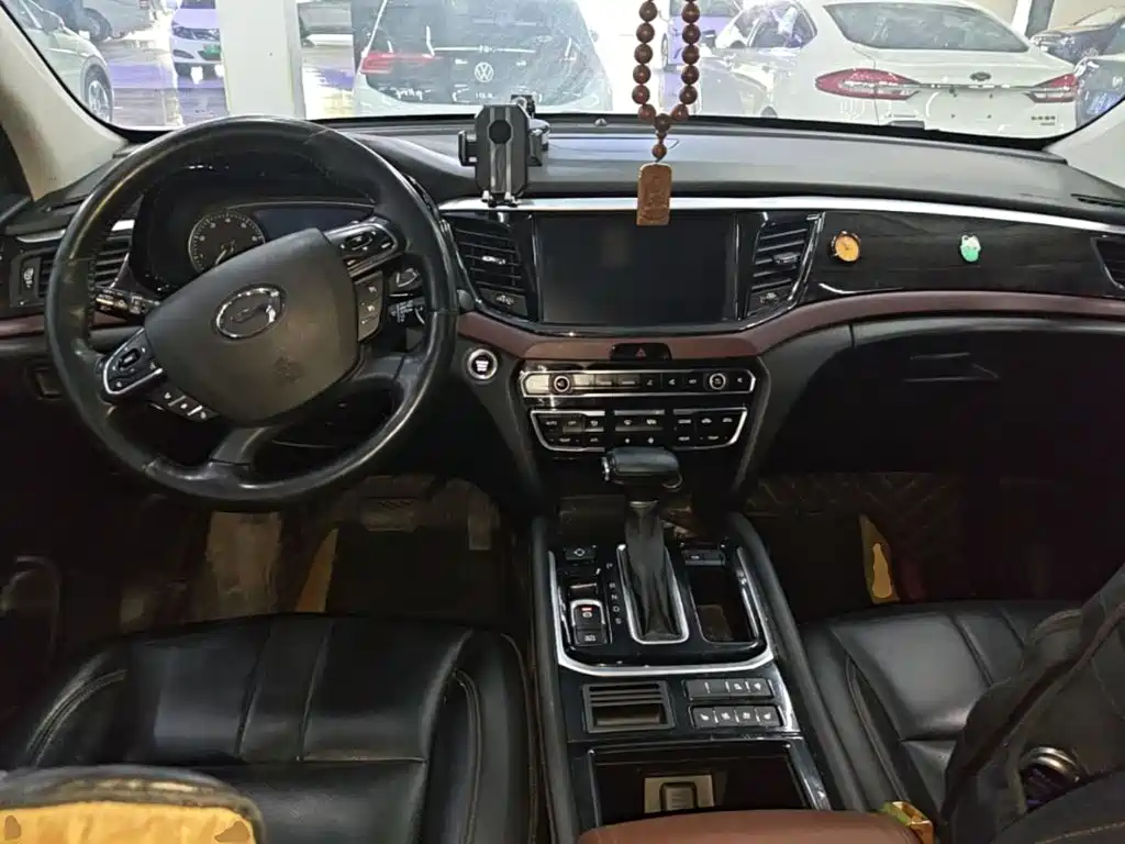 GAC Motor Trumpchi GS8 — фото 10