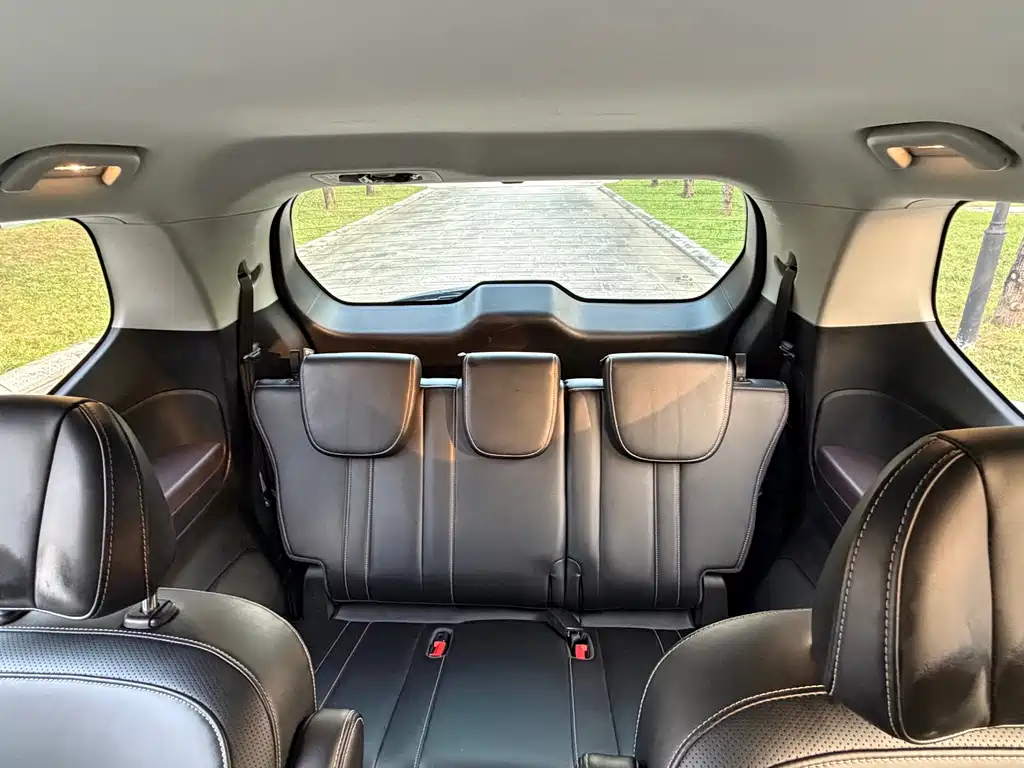 GAC Motor Trumpchi M6 — фото 15