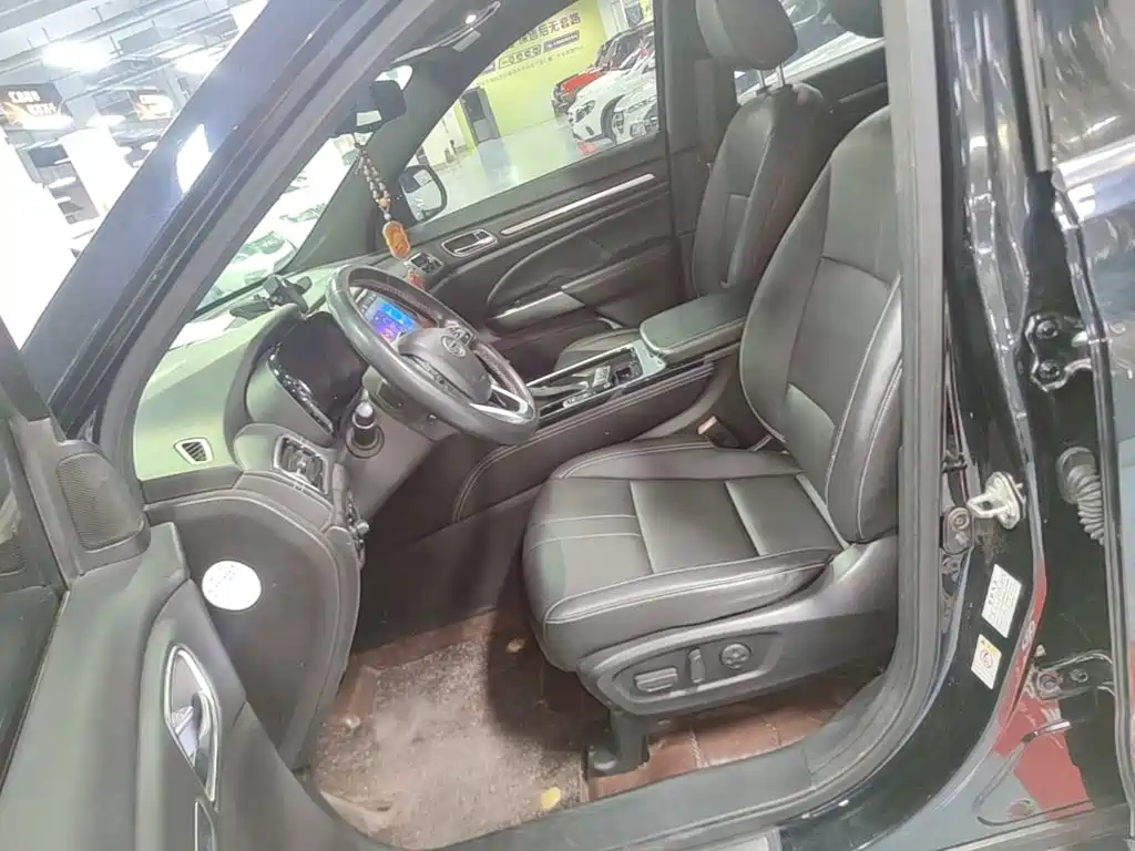 GAC Motor Trumpchi GS8 — фото 15