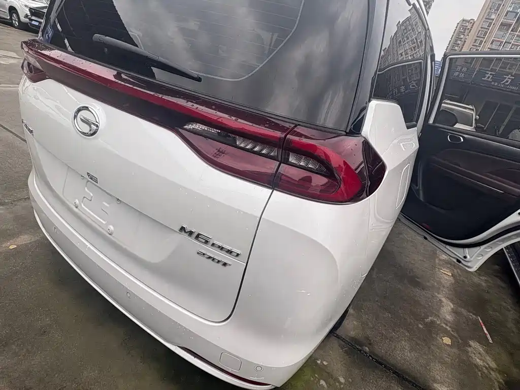 GAC Motor Trumpchi M6 — фото 16