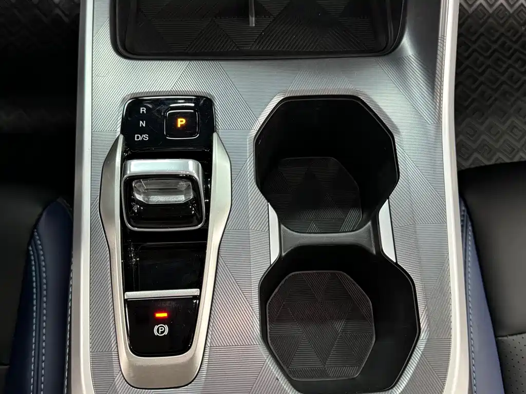 GAC Motor Trumpchi GS3 — фото 13