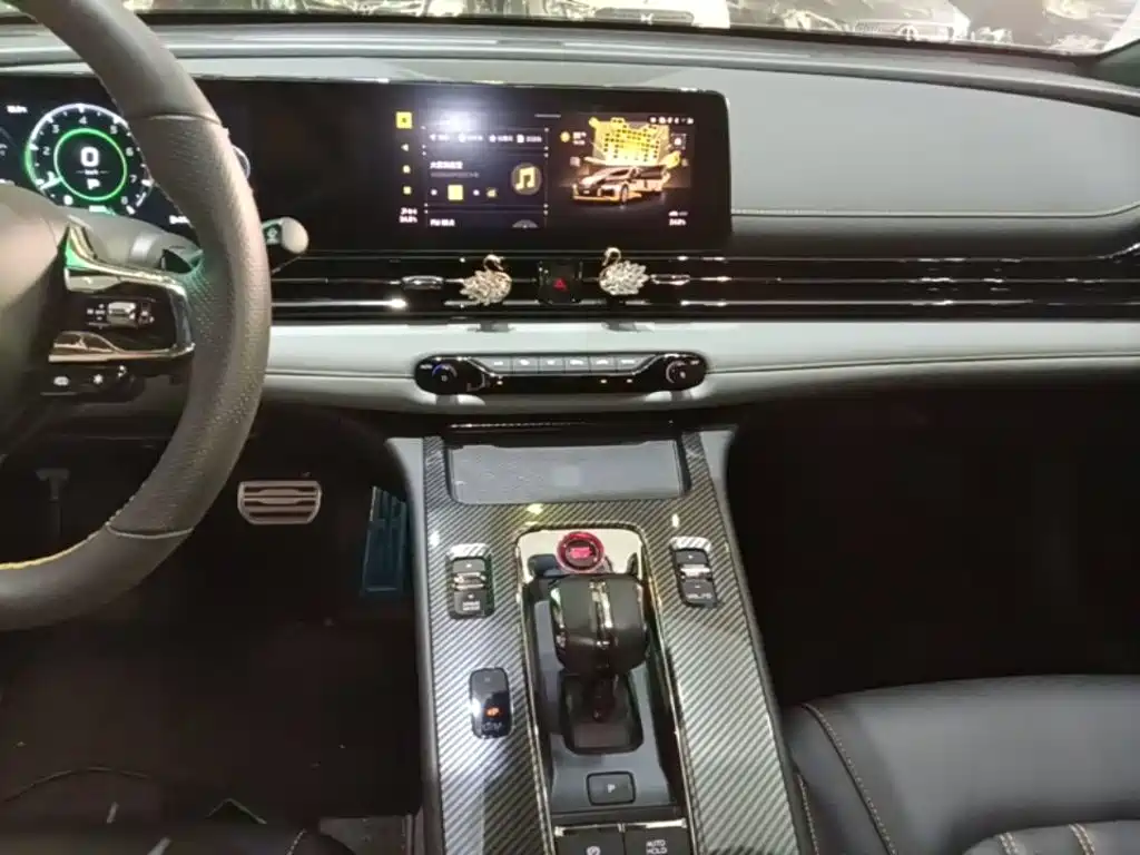 GAC Motor Shadow Leopard — фото 13