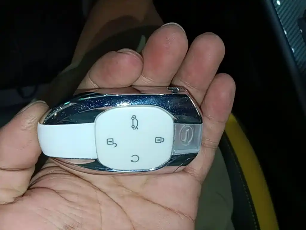 GAC Motor Shadow Leopard — фото 9