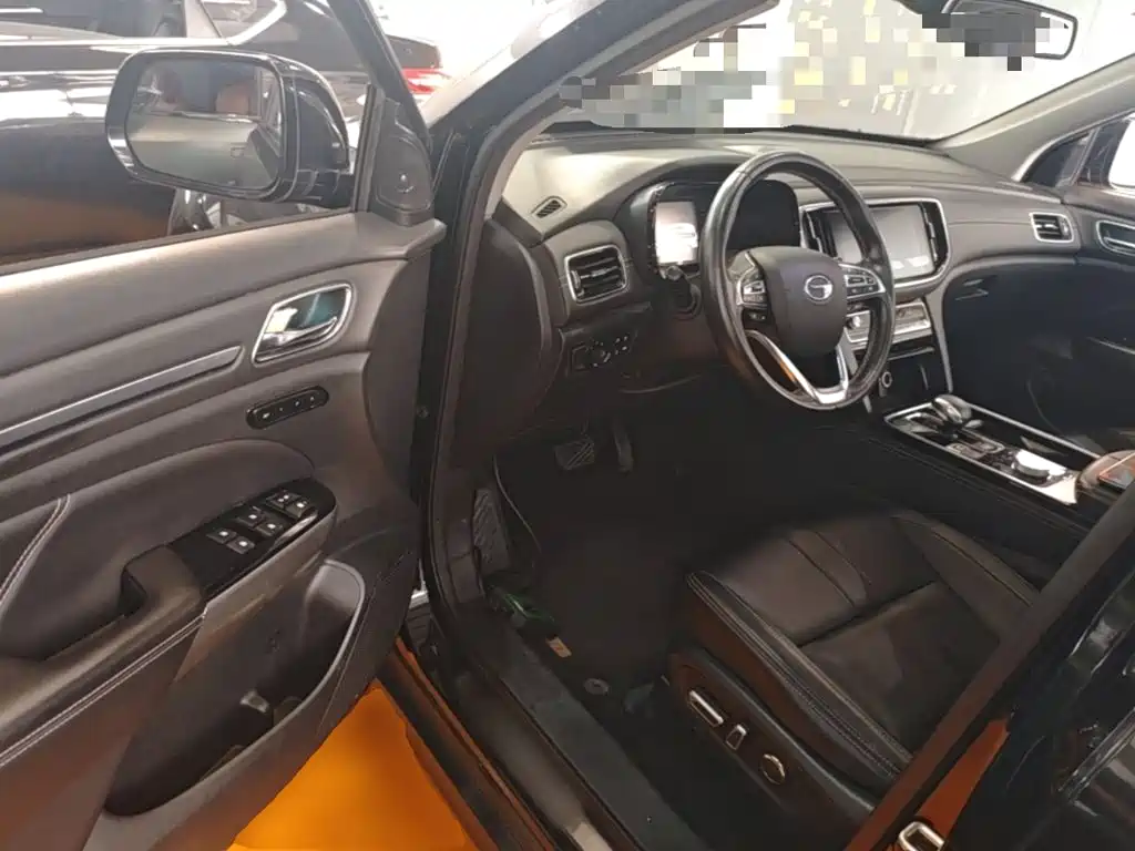 GAC Motor Trumpchi GS8 — фото 21