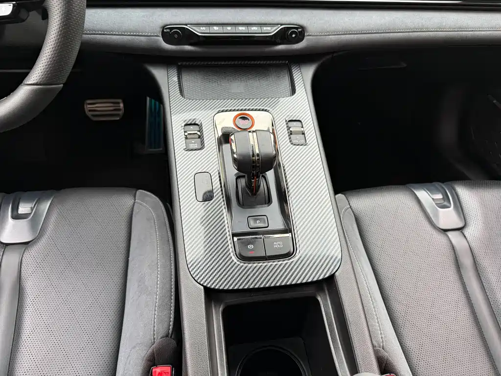 GAC Motor Shadow Leopard — фото 11