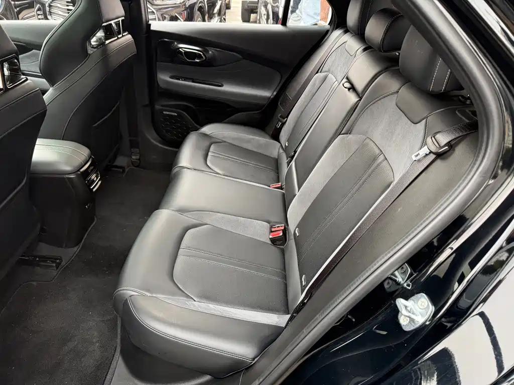 GAC Motor Shadow Leopard — фото 18