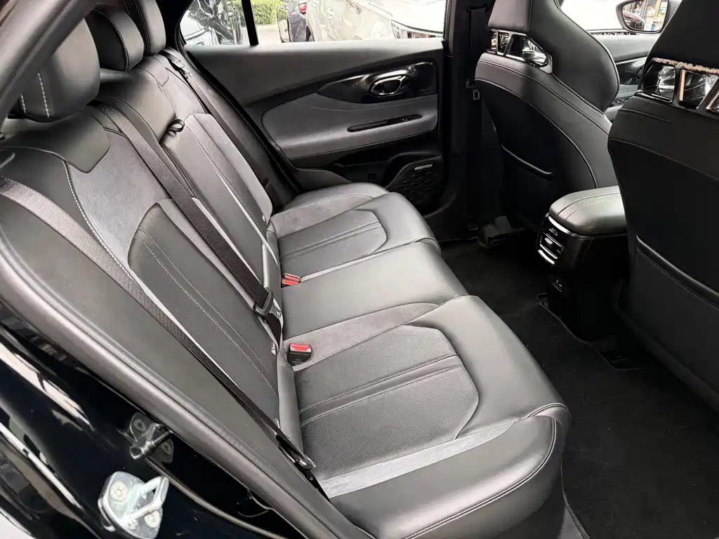 GAC Motor Shadow Leopard — фото 19