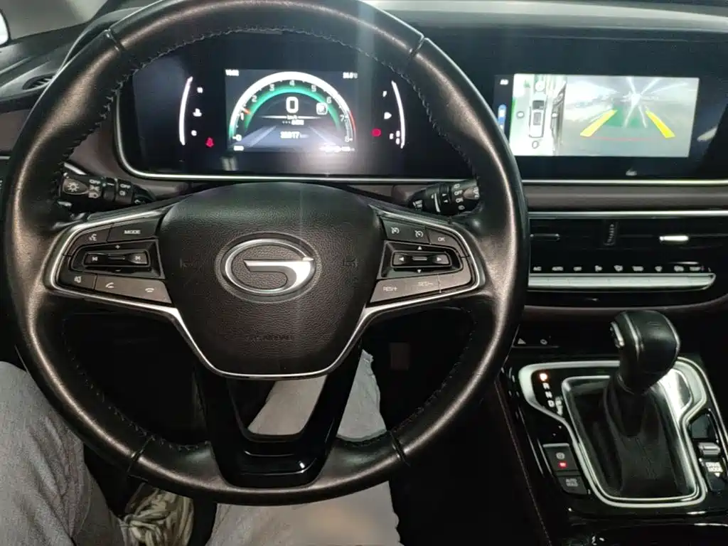 GAC Motor Trumpchi M6 — фото 11
