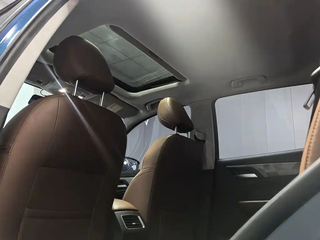 Geely Vision X6 — фото 9