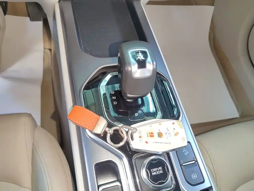 Geely Icon — фото 14
