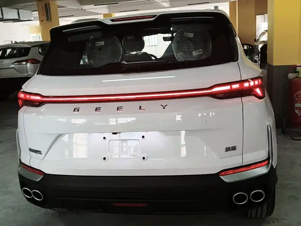 Geely Binyue — фото 6