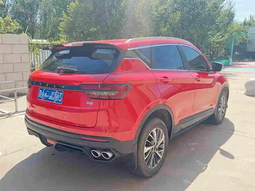 Geely Binyue — фото 14