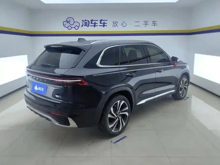 Geely Xingyue L — фото 3