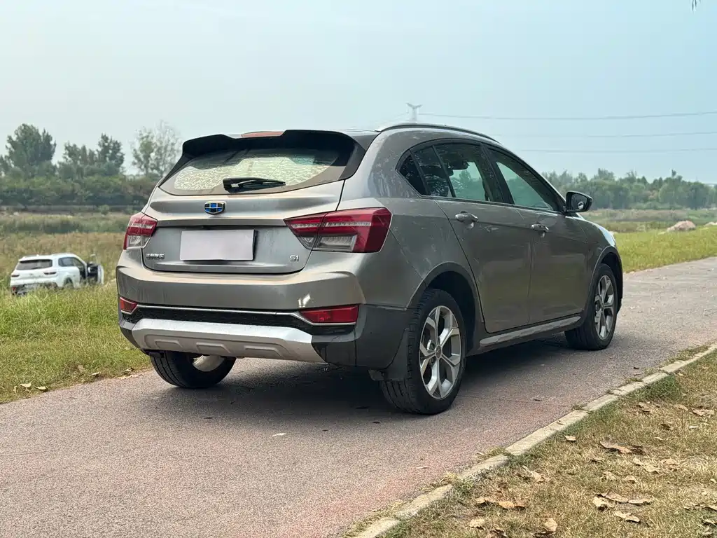 Geely Vision S1 — фото 5