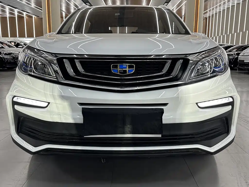 Geely Vision X3 — фото 2