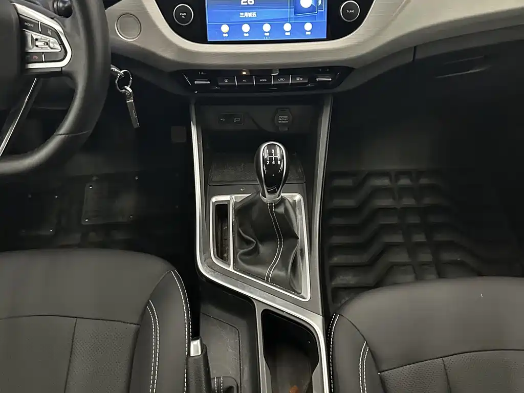 Geely Vision X3 — фото 7
