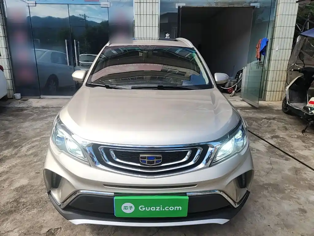 Geely Vision X3 — фото 3