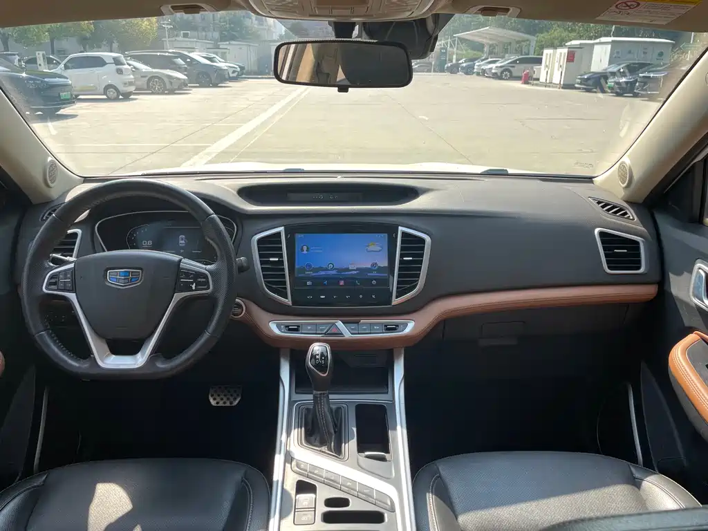 Geely Vision X6 — фото 6