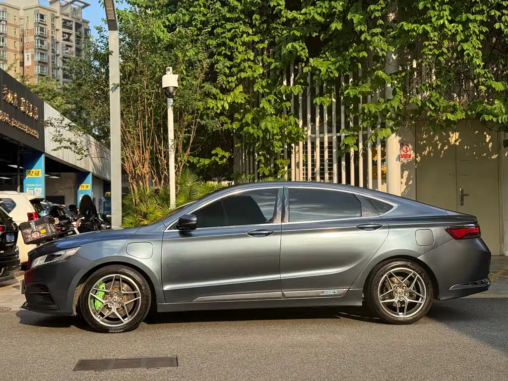 Geely Borui — фото 4