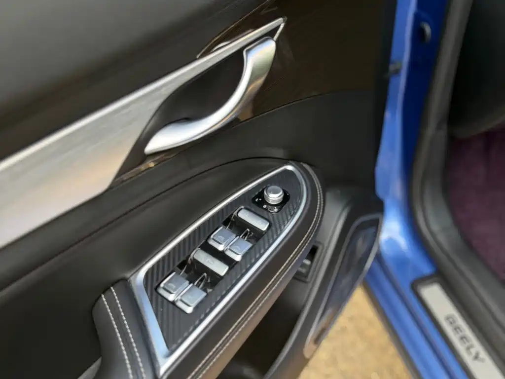 Geely Borui — фото 9