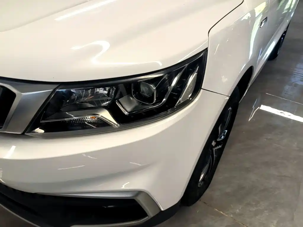 Geely Vision X6 — фото 24