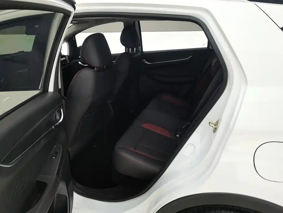 Geely Vision X3 — фото 11