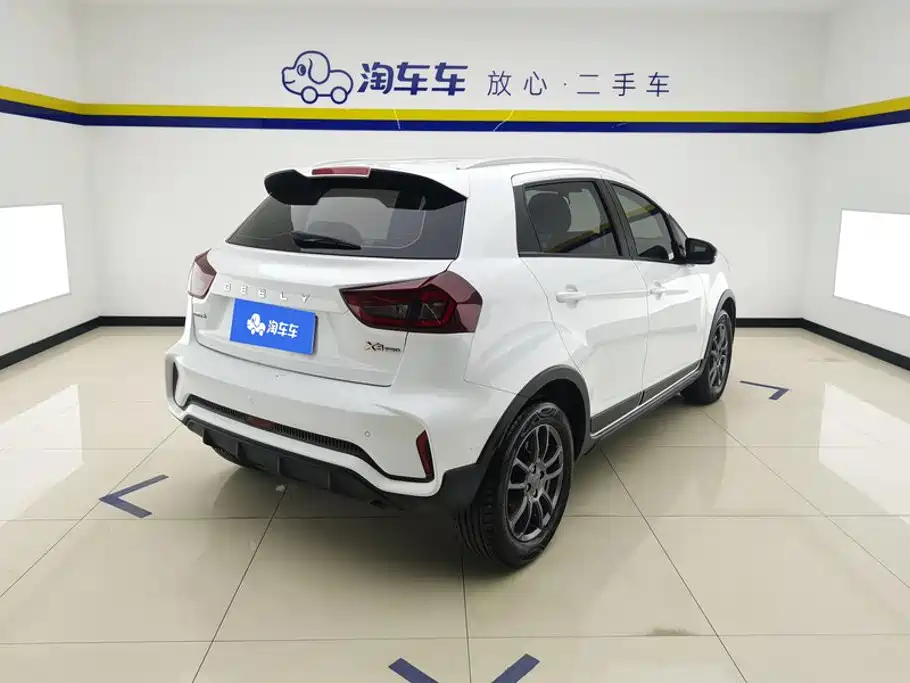Geely Vision X3 — фото 3
