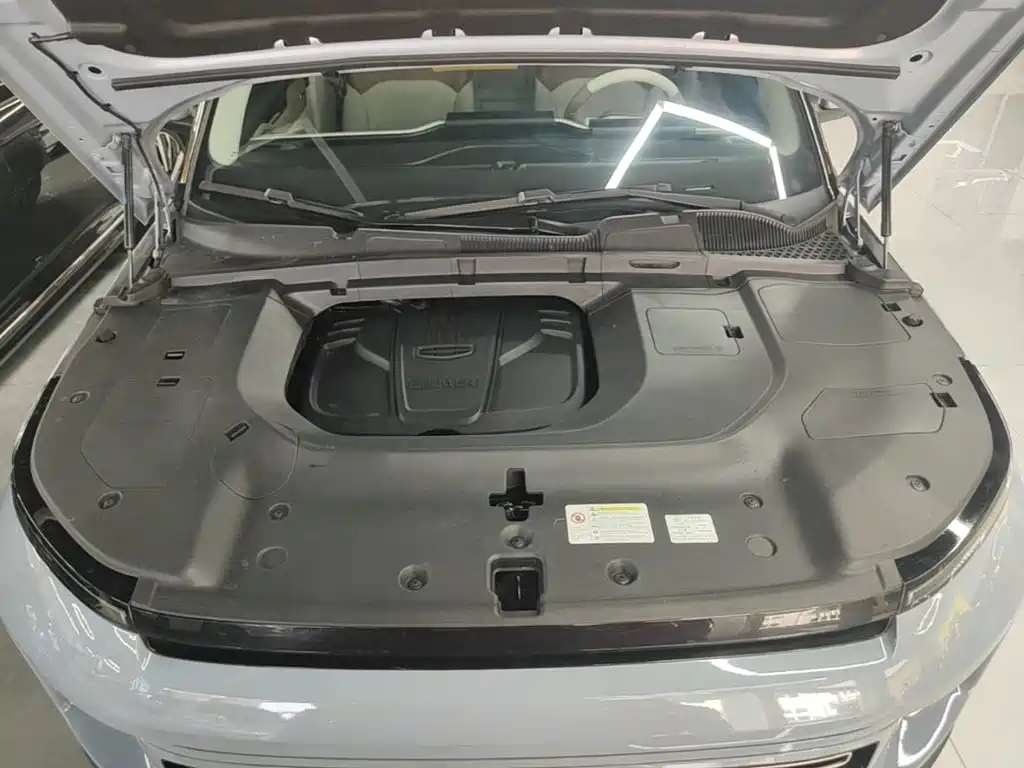 Geely Icon — фото 20