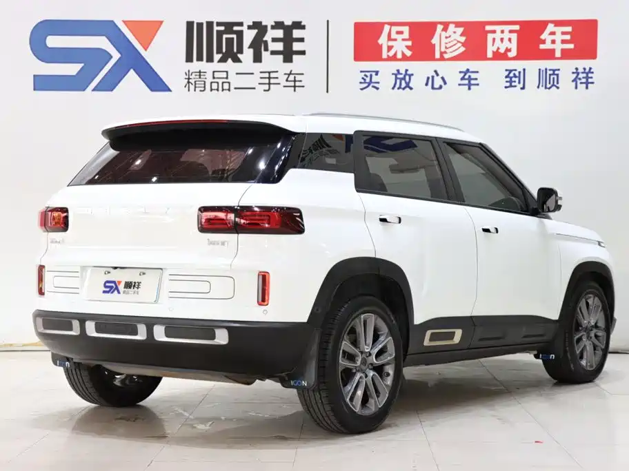 Geely Icon — фото 4