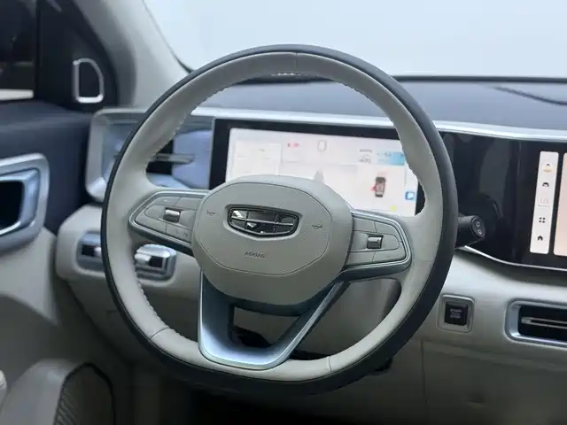 Geely Icon — фото 15