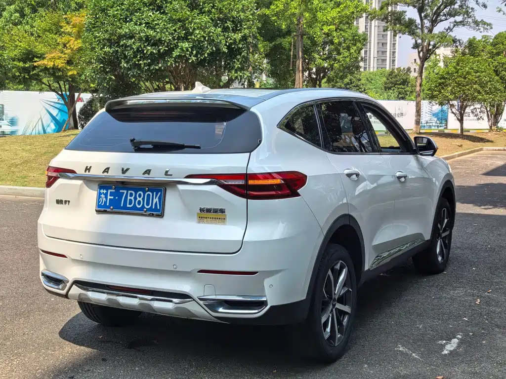 Haval F7 — фото 4