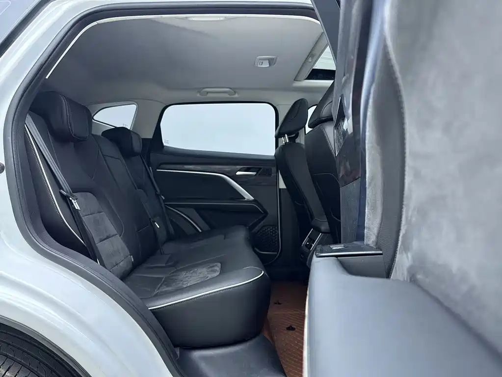 Haval H6 — фото 10